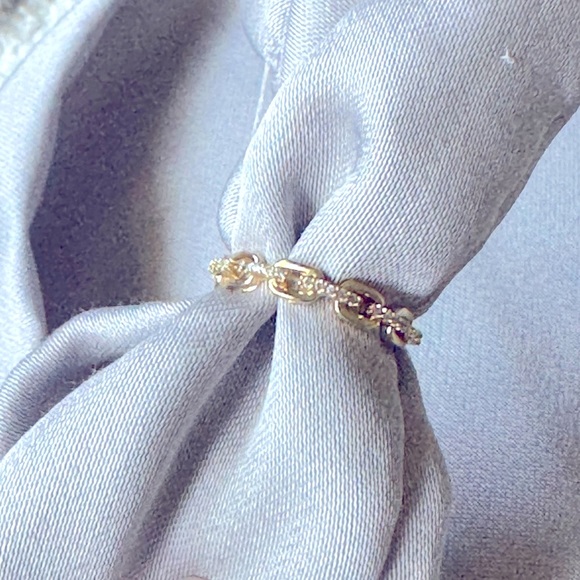 Stax 18k Gold Chain Link Diamond Ring - Picture 8 of 10